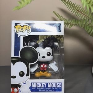 Funko Pop Disney Mickey Mouse